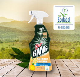 Cillit Bang Naturally Powerful spray czyszczący do łazienki z kwaskiem cytrynowym 750ml